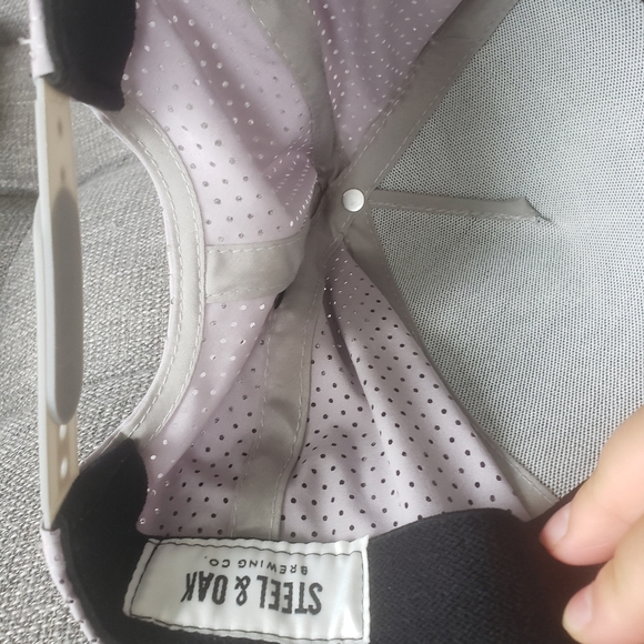 Steel & oak cap - Picture 2 of 2